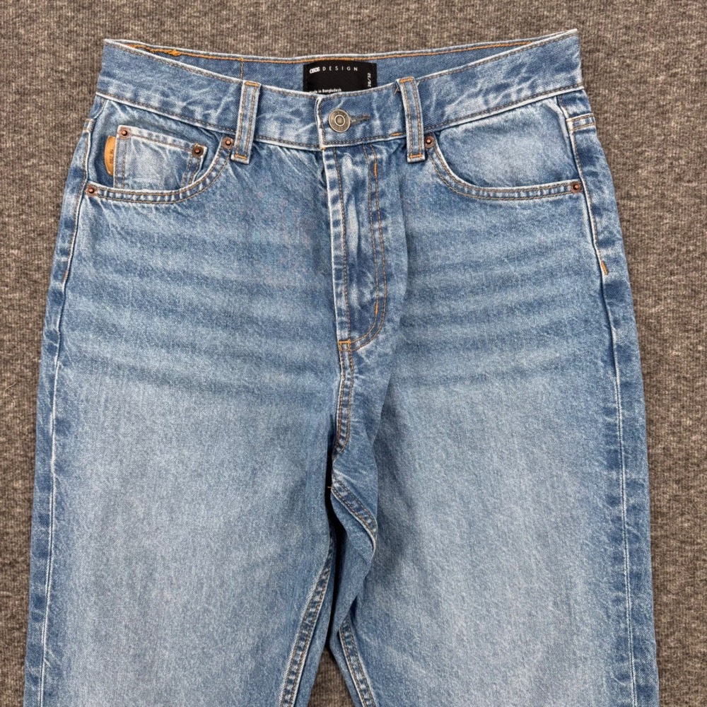 ASOS DESIGN Straight Leg High Rise Jeans Mid Wash Blue 28x32 100% Cotton - Picture 2 of 8